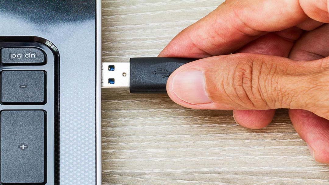 Microsoft potvrdio da ne morate više bezbjedno uklanjati USB fleš