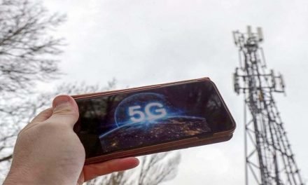 U Velikoj Britaniji zapaljeni 5G tornjevi